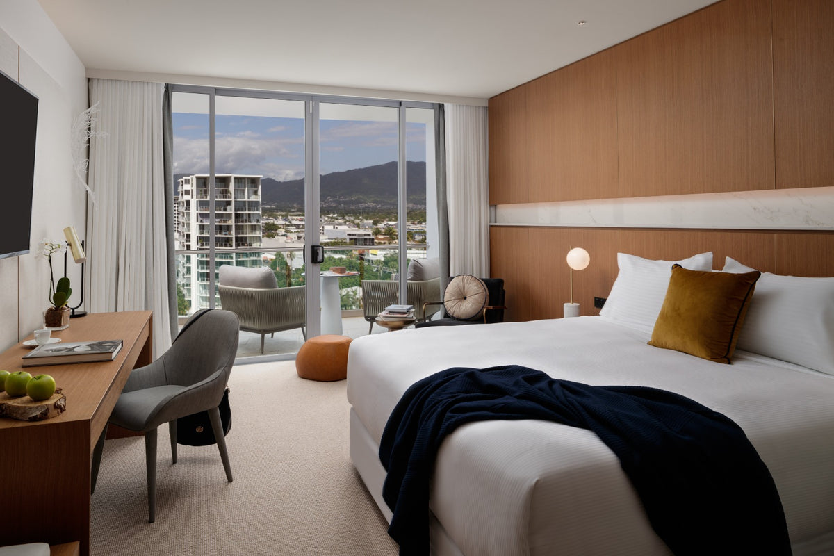 Urban King Room
