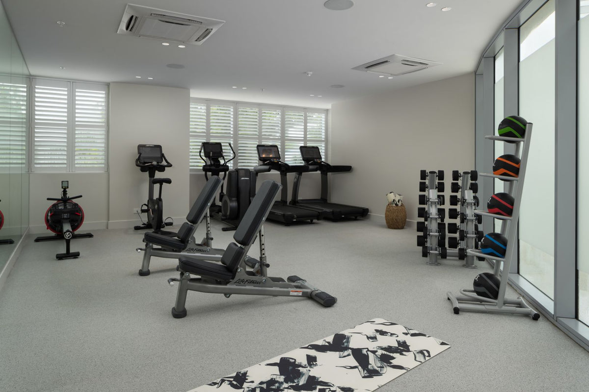Urban King Room